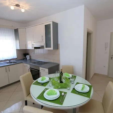 Апартаменты Guesthouse Medulin