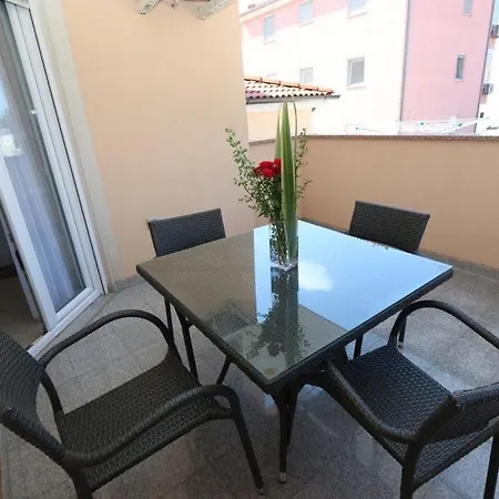 Апартаменты Guesthouse Medulin *