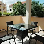 Апартаменты Guesthouse Medulin *