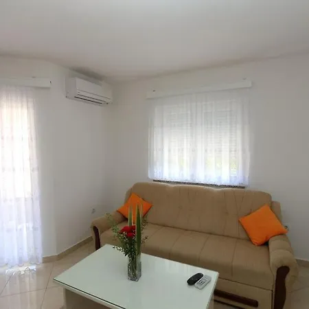 Апартаменты Guesthouse Medulin